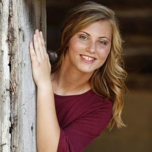 Meet your Posher, Hailey